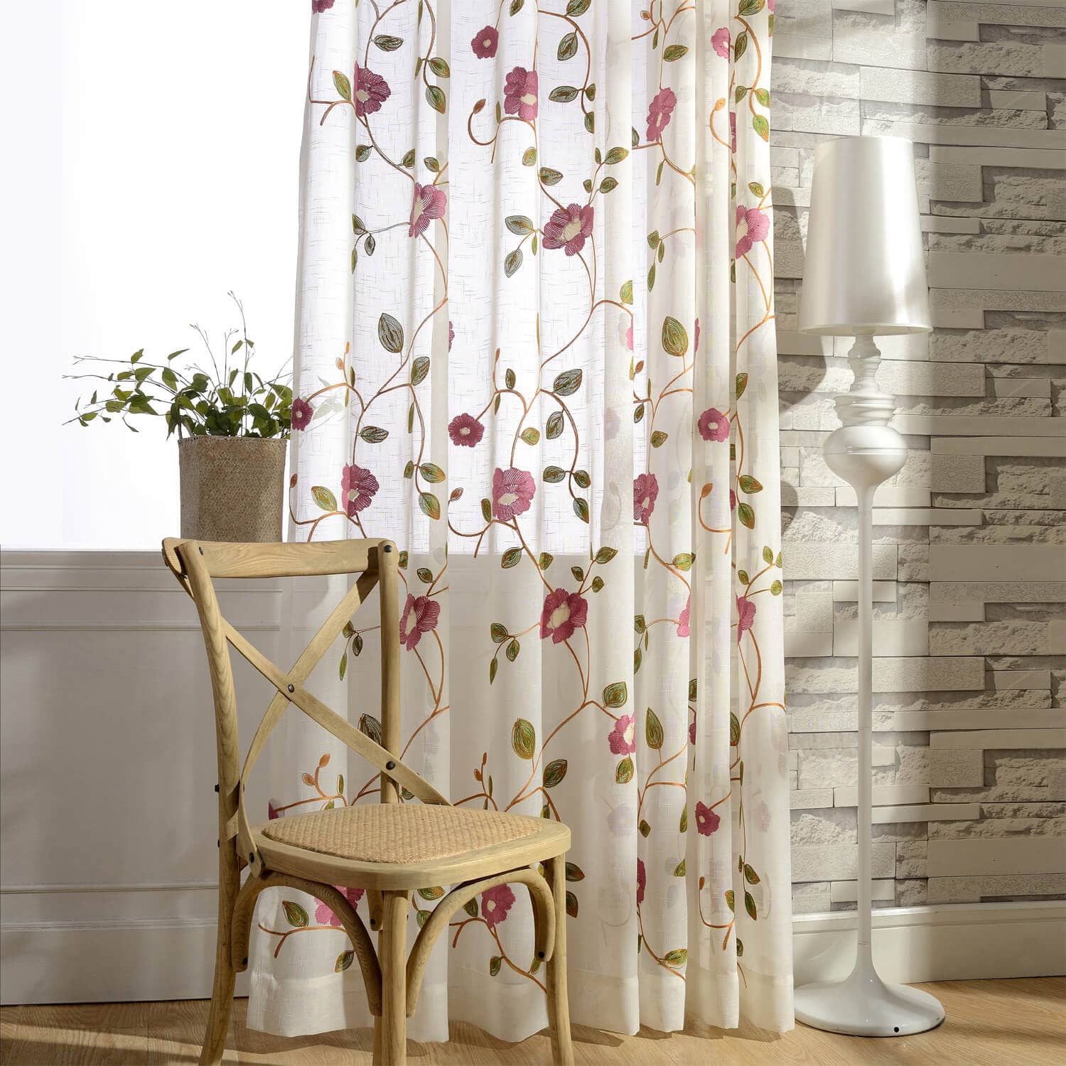 KbF-7772 Rideaux de fenêtre blancs à fleurs violettes modernes pour KbF-7772 Rideaux de fenêtre blancs à fleurs violettes modernes pour