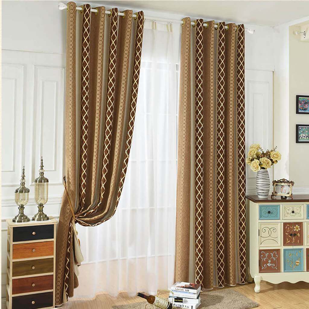 6 Tips on How to Hang Curtains
